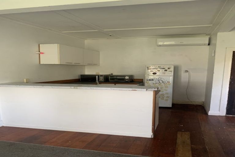 Photo of property in 19 Hadfield Terrace, Kelburn, Wellington, 6012