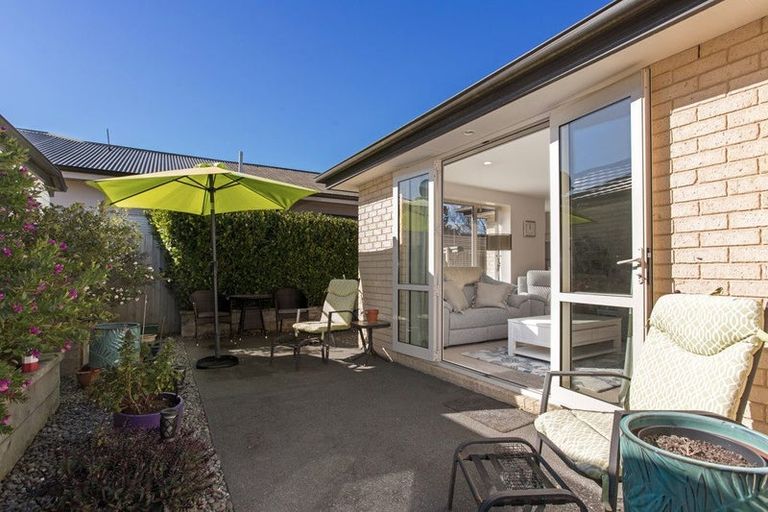 Photo of property in 2/70 Saint Martins Road, Saint Martins, Christchurch, 8022