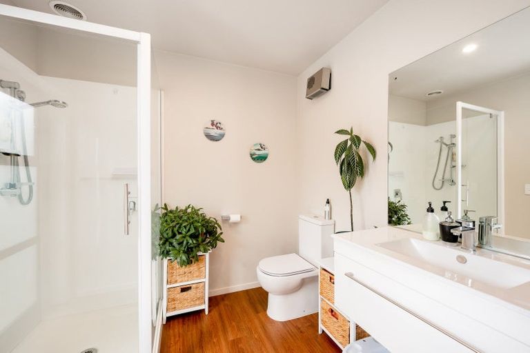 Photo of property in 14 Mount Burke Street, Wanaka, 9305