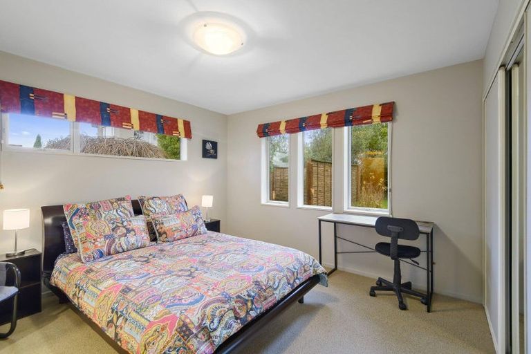 Photo of property in 3 Skyedale Drive, Harewood, Christchurch, 8051