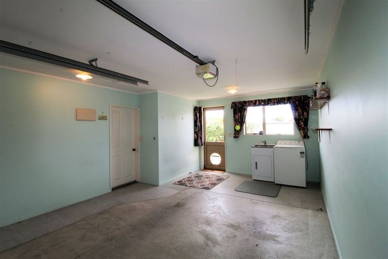 Photo of property in 17 Hannah Place, Holmes Hill, Oamaru, 9401