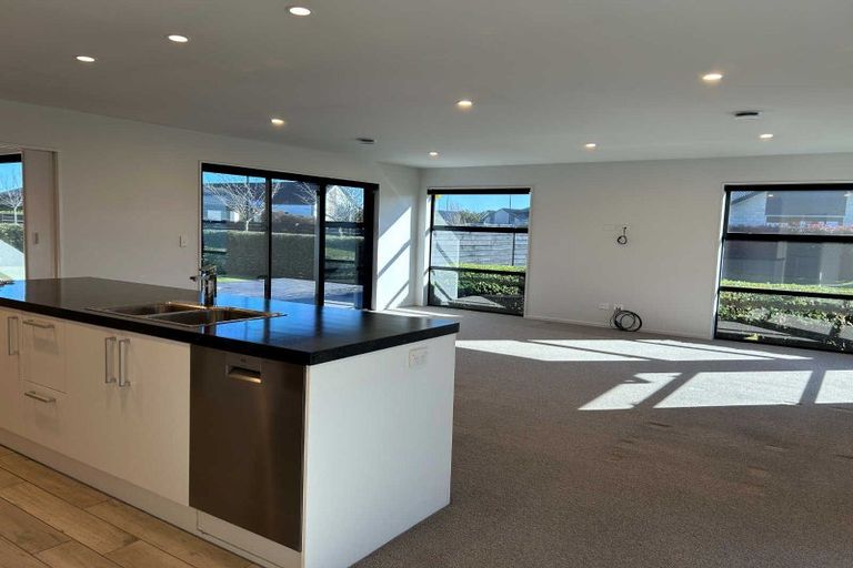 Photo of property in 15 Genoa Avenue, Rolleston, 7614