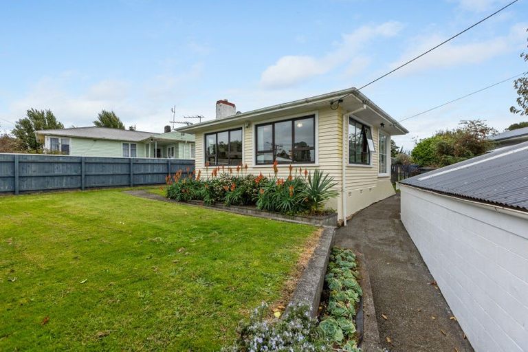 Photo of property in 17 Watene Crescent, Waitara, 4320