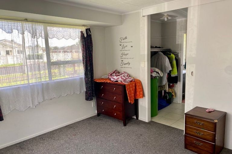 Photo of property in 109 Manuroa Road, Takanini, 2112