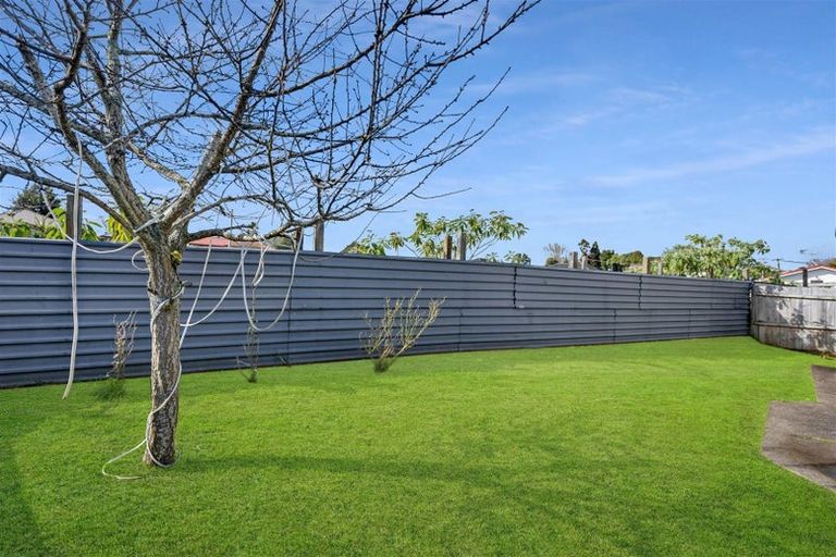 Photo of property in 58a Tironui Road, Takanini, 2112