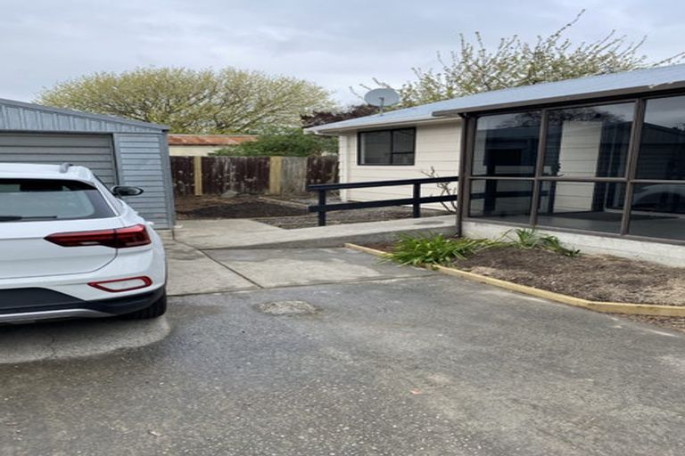 Photo of property in 35 Carnarvon Street, Linwood, Christchurch, 8062