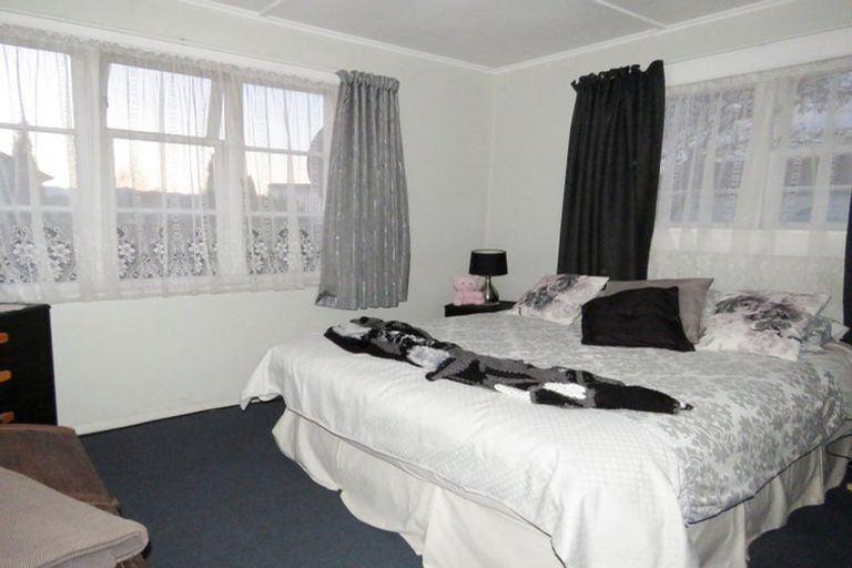 Photo of property in 23 Victory Street, Reefton, 7830