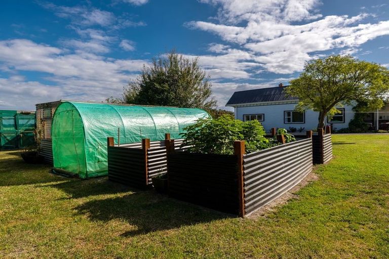 Photo of property in 253 Molloys Road, Waimate, 7980
