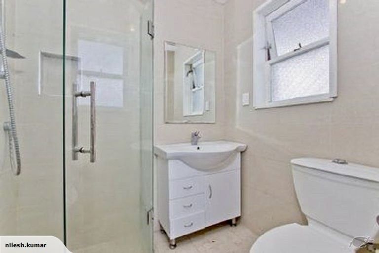 Photo of property in 2/16 Parker Avenue, New Lynn, Auckland, 0600