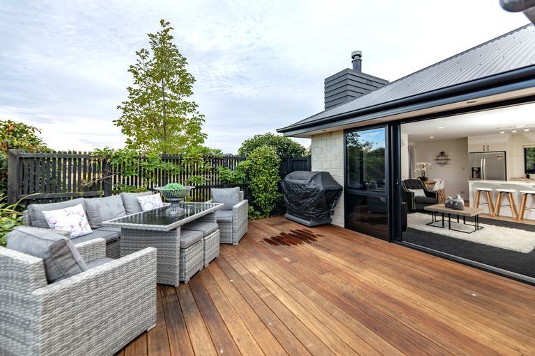 Photo of property in 39 Jacks Drive, West Melton, 7618
