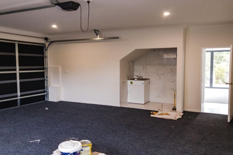 Photo of property in 60 Renata Crescent, Te Atatu Peninsula, Auckland, 0610