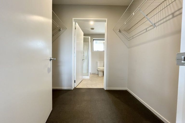 Photo of property in 1 Keats Place, Rolleston, 7614