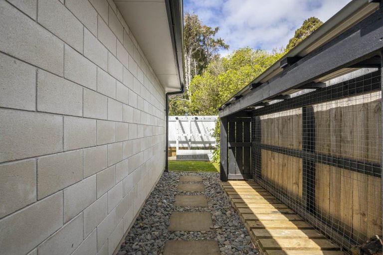 Photo of property in 519 Mangorei Road, Highlands Park, New Plymouth, 4312