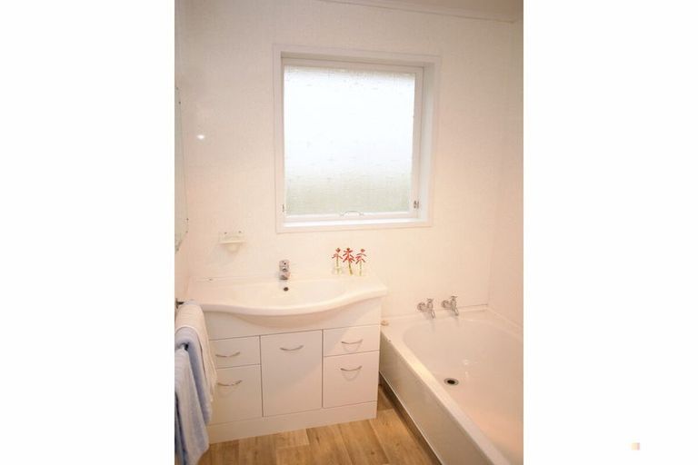 Photo of property in 109 Talbot Street, Geraldine, 7930