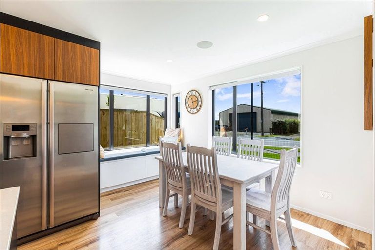 Photo of property in 4b Dale Road, Whenuapai, Auckland, 0618