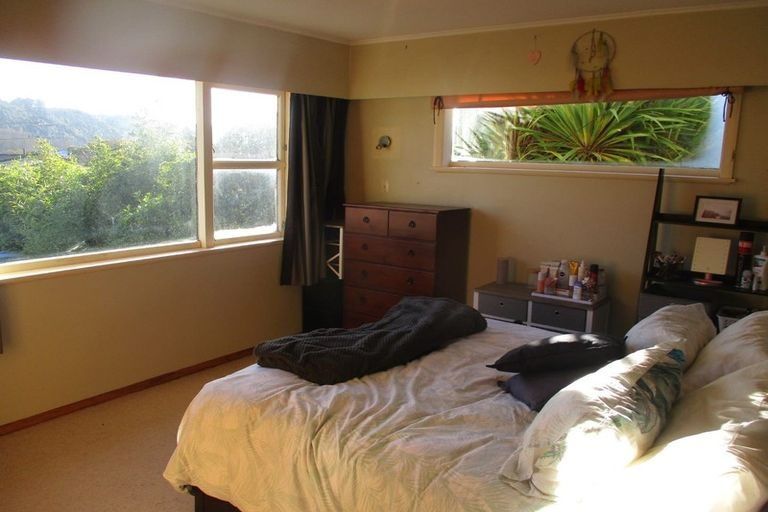 Photo of property in 40a Avalon Crescent, Avalon, Lower Hutt, 5011