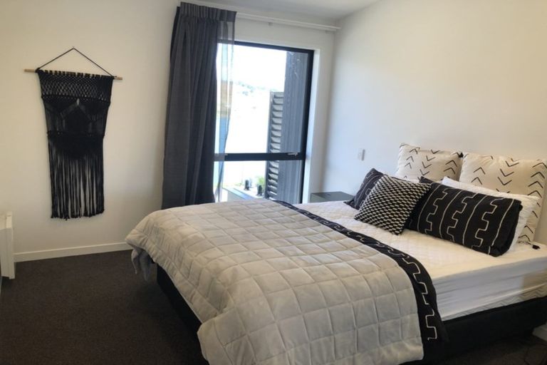 Photo of property in 17 Highlands Close, Queenstown, 9300