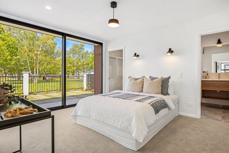 Photo of property in 10 Saint James Place, Rangiora, 7400