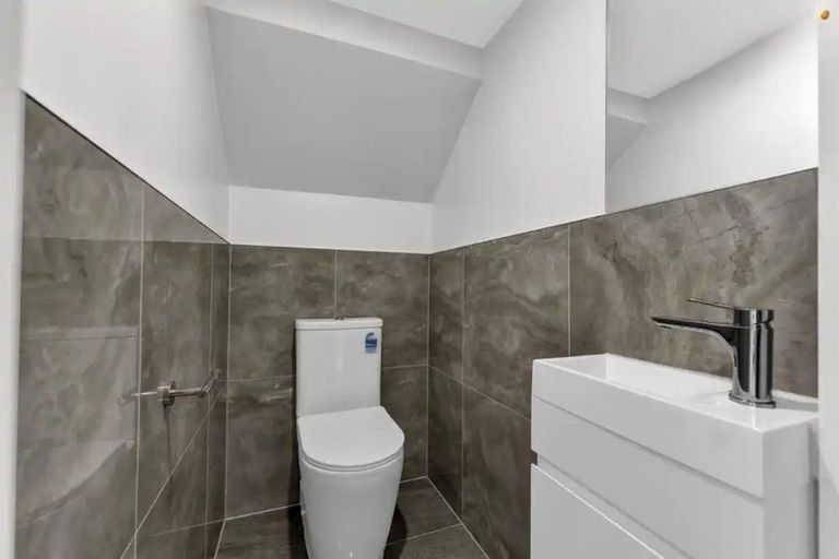 Photo of property in 15 Mckean Avenue, Manurewa, Auckland, 2102