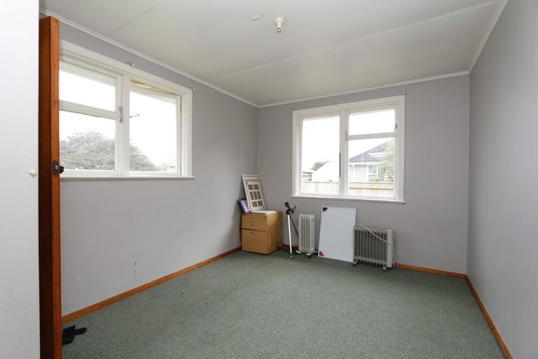 Photo of property in 47 Reid Avenue, Hawera, 4610