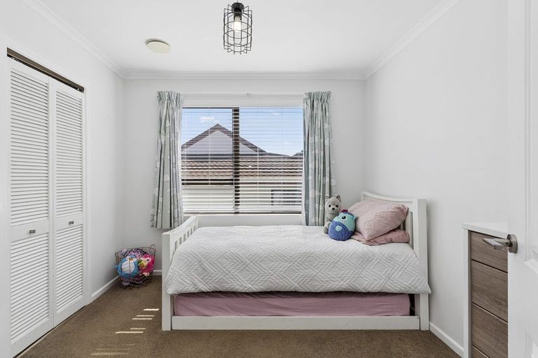 Photo of property in 71 Leeward Drive, Whitby, Porirua, 5024