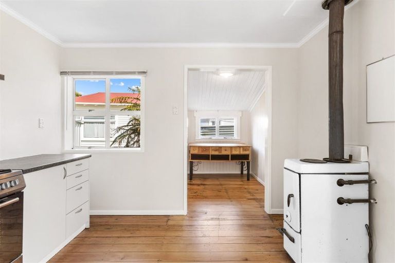 Photo of property in 47 Bright Street, Westport, 7825