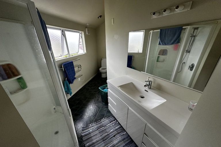Photo of property in 88 Bay Street, Red Beach, 0932