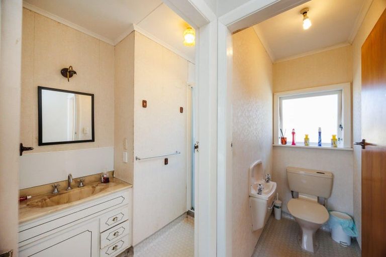 Photo of property in 11 Hannan Street, Levin, 5510