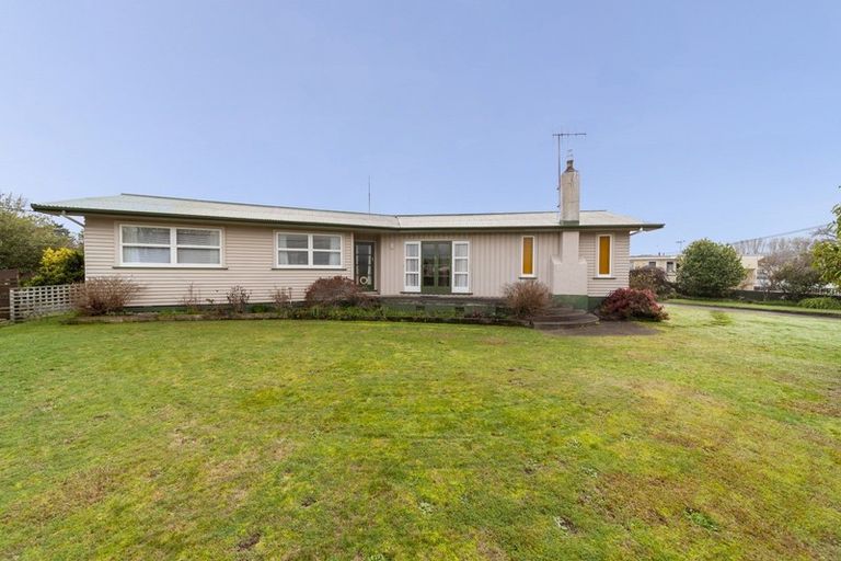 Photo of property in 5 Jull Crescent, Waipukurau, 4200