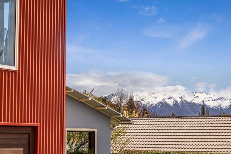 Photo of property in 117 Meadowstone Drive, Wanaka, 9305