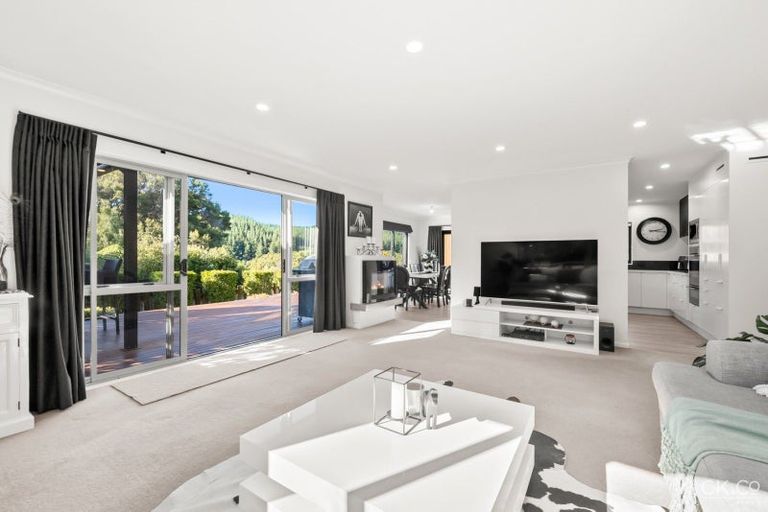 Photo of property in 15 Frankie Stevens Place, Riverstone Terraces, Upper Hutt, 5018