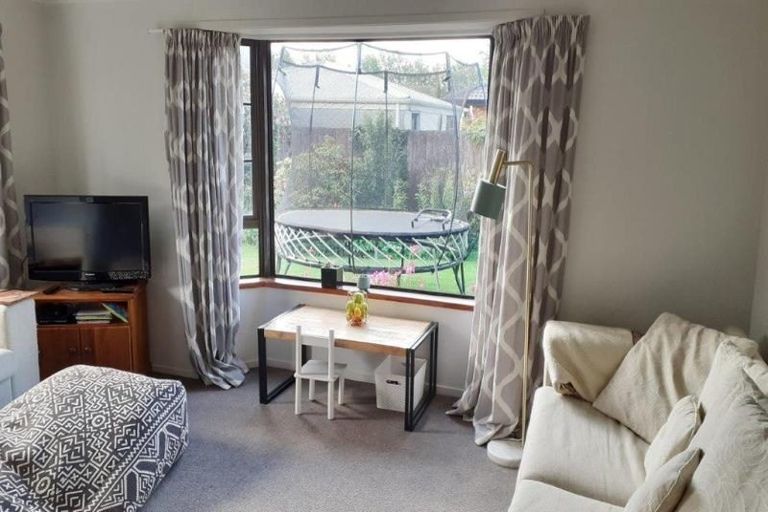 Photo of property in 38 Greenock Street, Redwood, Christchurch, 8051