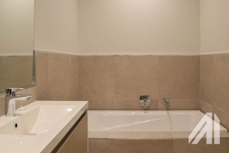 Photo of property in 3 Peihana Road, Hobsonville, Auckland, 0616