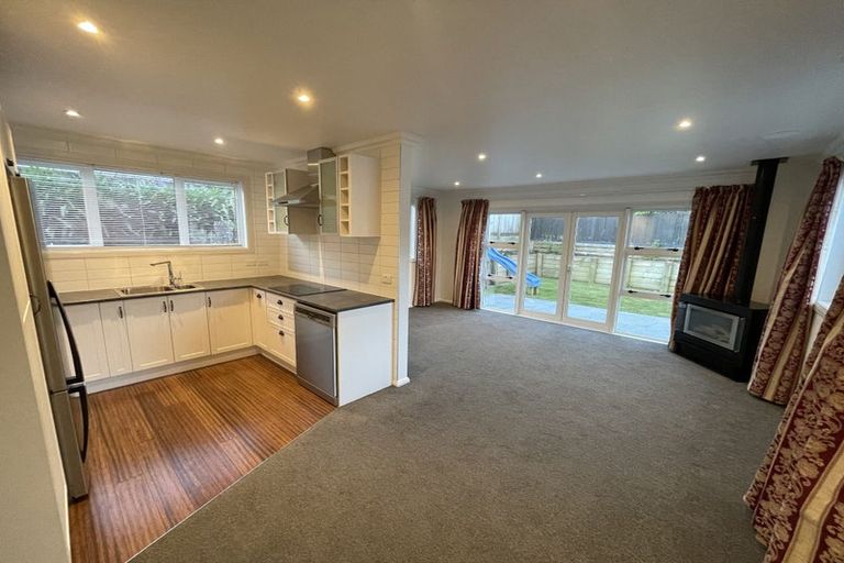Photo of property in 33 Dominion Park Street, Johnsonville, Wellington, 6037