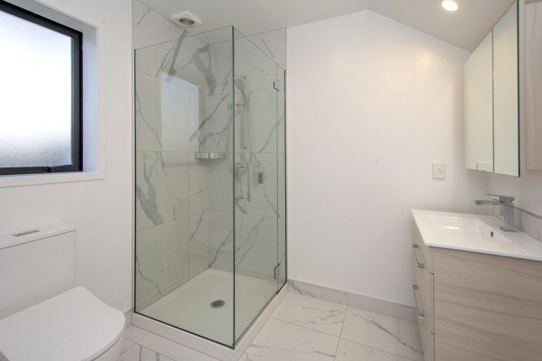 Photo of property in 3/232 Marine Parade, New Brighton, Christchurch, 8061