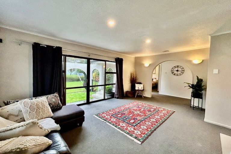 Photo of property in 53 Flanders Avenue, Onekawa, Napier, 4110