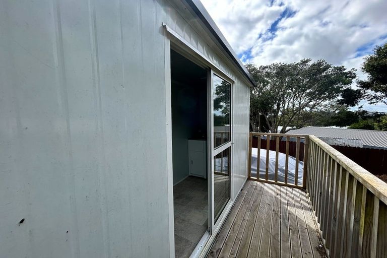 Photo of property in 203 Don Buck Road, Massey, Auckland, 0614