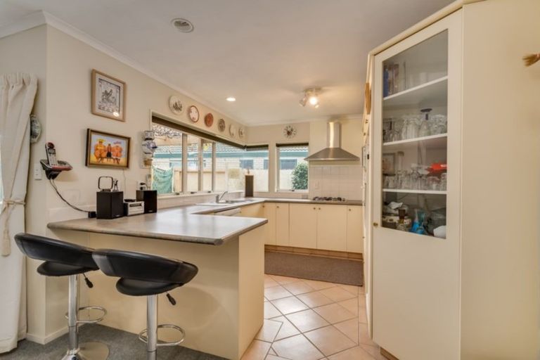 Photo of property in 163 Pacific View Road, Papamoa Beach, Papamoa, 3118