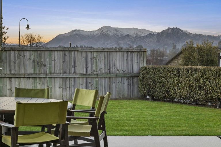 Photo of property in 11 Juno Place, Wanaka, 9305