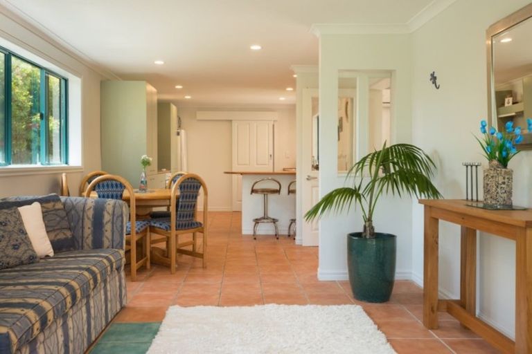 Photo of property in 99a Simpson Road, Papamoa Beach, Papamoa, 3118