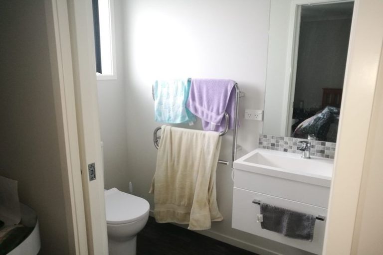 Photo of property in 20u3 Hunter Street, Hamilton Lake, Hamilton, 3204