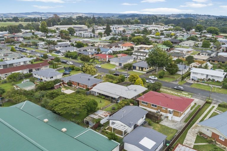 Photo of property in 24 Hayes Avenue, Gate Pa, Tauranga, 3112