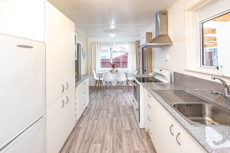 Photo of property in 43 Harper Street, Gonville, Whanganui, 4501