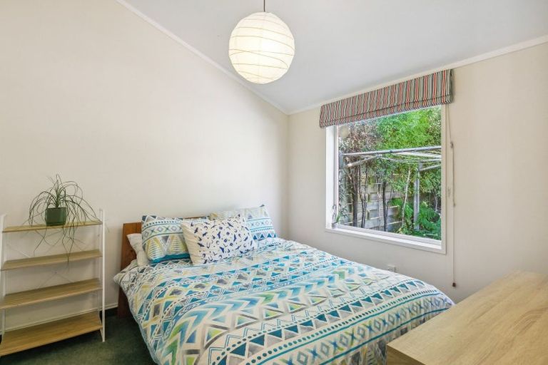 Photo of property in The Triangle, 11/33 Halswater Drive, Churton Park, Wellington, 6037