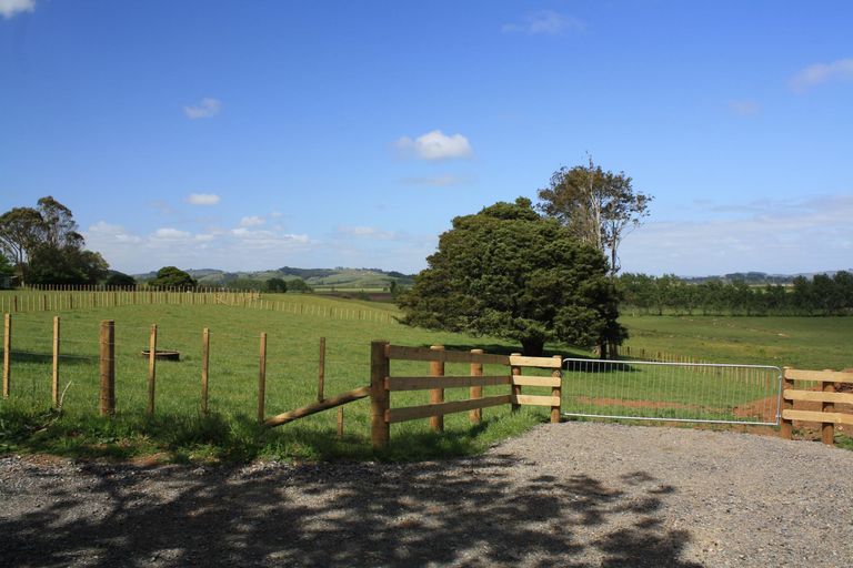 Photo of property in 331b Masters Road, Aka Aka, Waiuku, 2682
