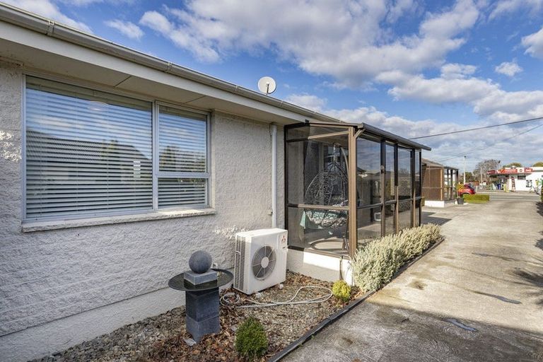 Photo of property in 500 Harewood Road, Harewood, Christchurch, 8051