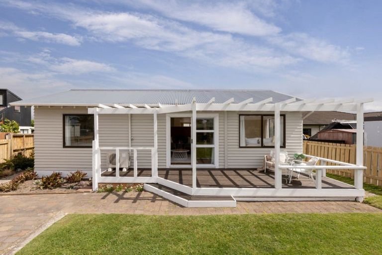 Photo of property in 240a Range Road, Papamoa Beach, Papamoa, 3118