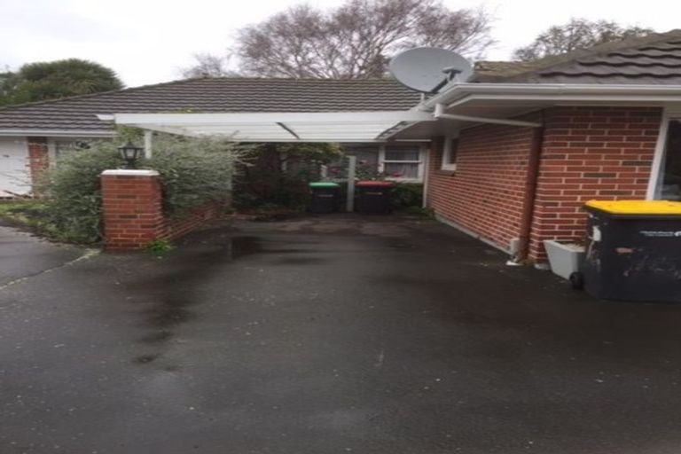 Photo of property in 7 Kipax Place, Riccarton, Christchurch, 8011