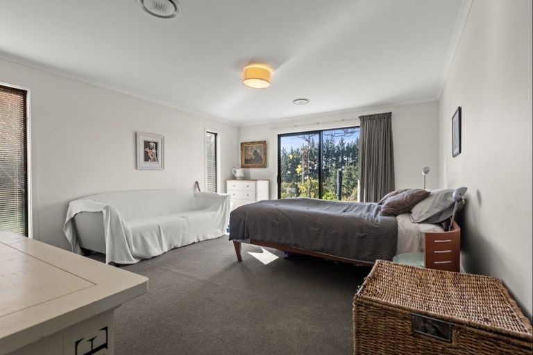 Photo of property in 69 Polson Hill Drive, Aokautere, Palmerston North, 4471