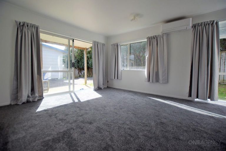 Photo of property in 46 Hindmarsh Street, Henderson, Auckland, 0612